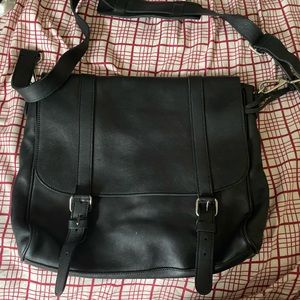 Roots general leather messenger (laptop) bag